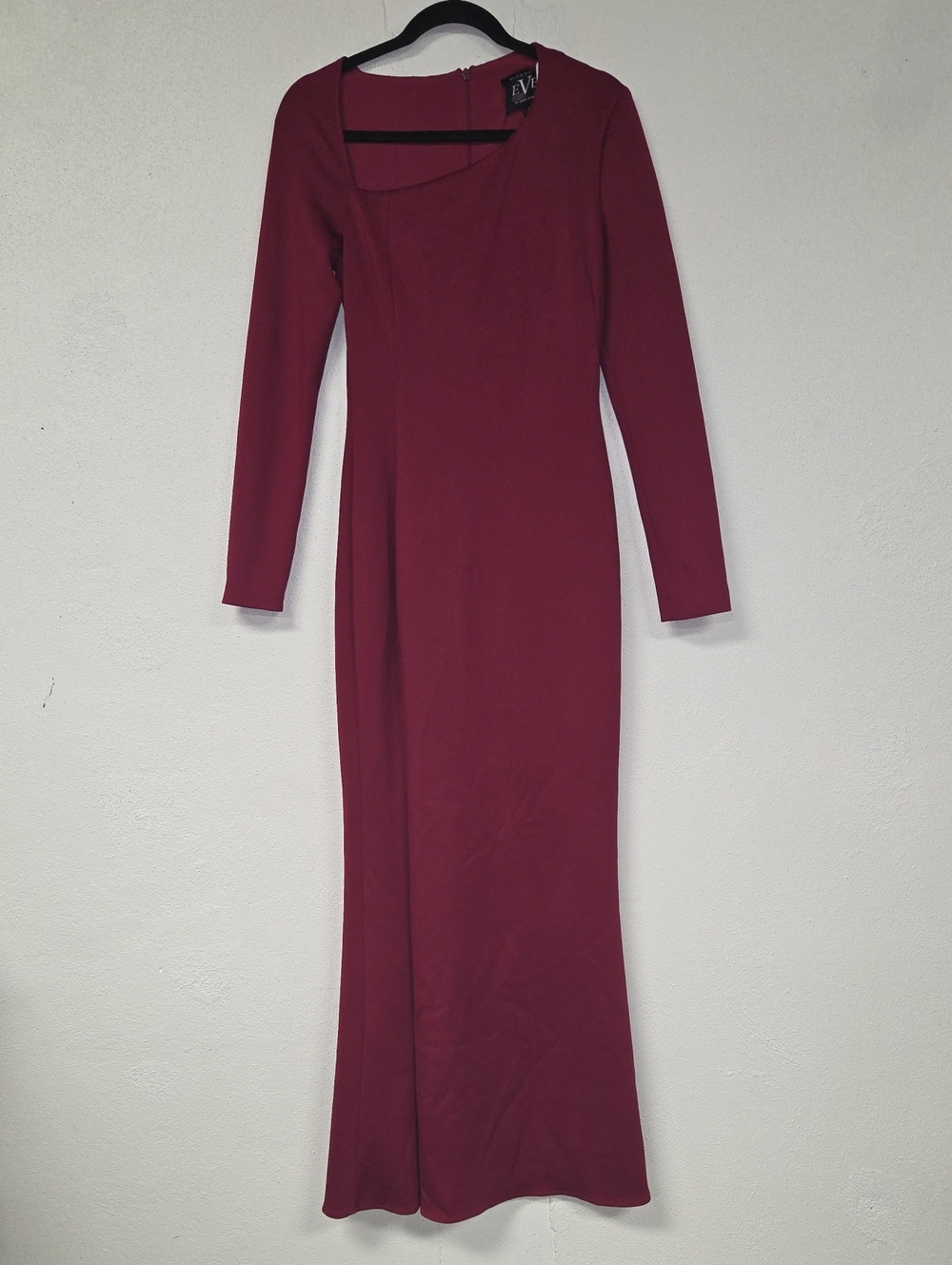 Black Halo Burgundy Long Sleeve Maxi Dress